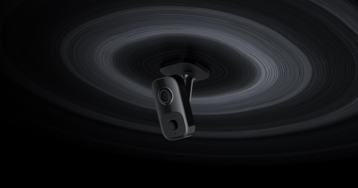 IndoorCam — Indoor Wi-Fi Security Camera (PIR Motion Sensor, AI)