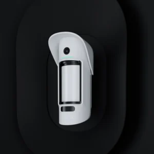 MotionCam Outdoor — Wireless outdoor motion detector with photo